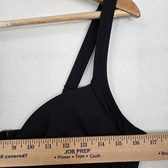 Old Navy One Piece Swimsuit Sz 1X Plus Black Underwire Cups NEW - Picture 8 of 11